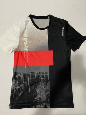 Reebok Men’s Graphic Colorblock Tee - Black/White/Red Size M